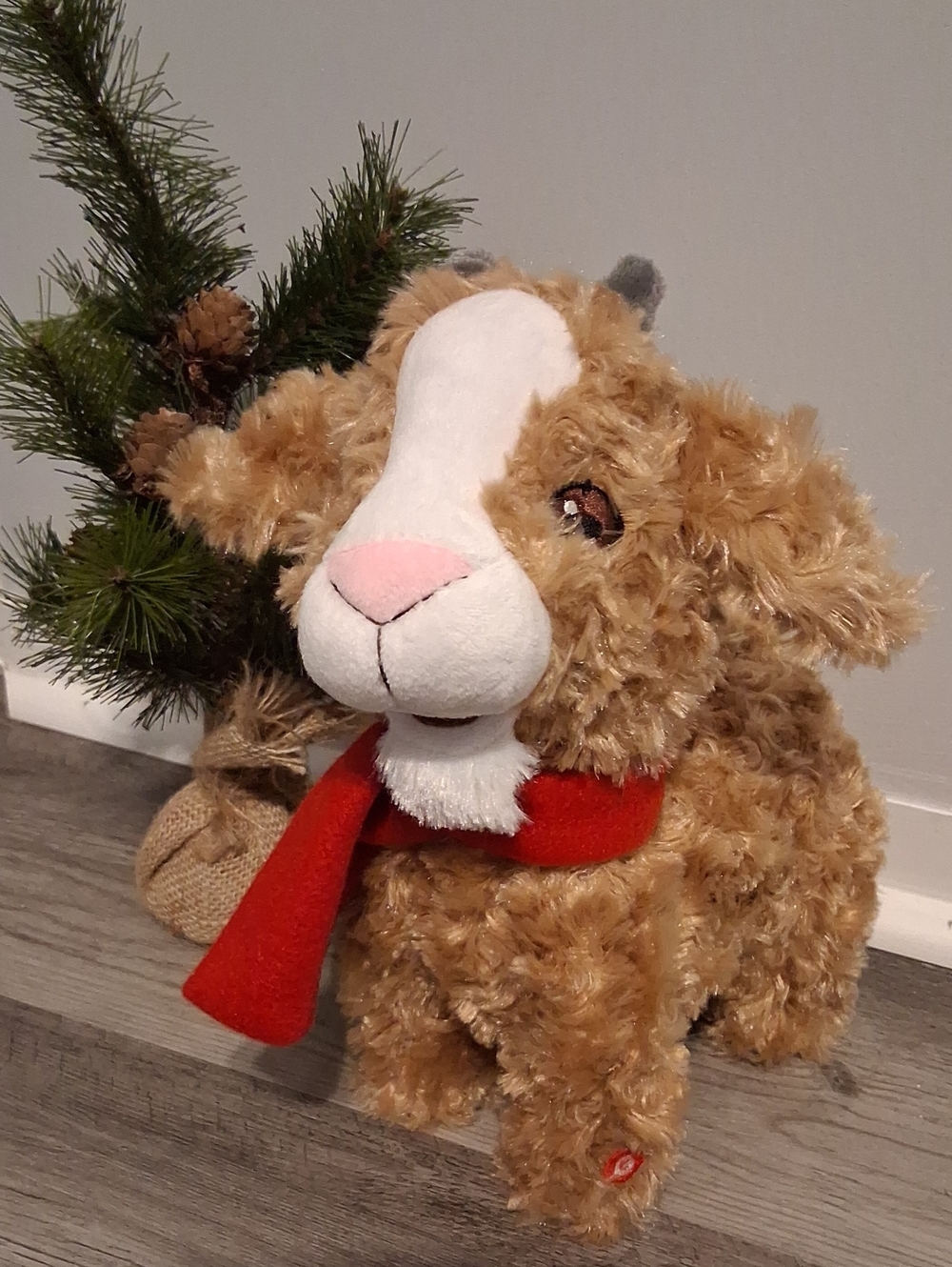 Gemmy Animated Singing & Dancing Christmas Goat